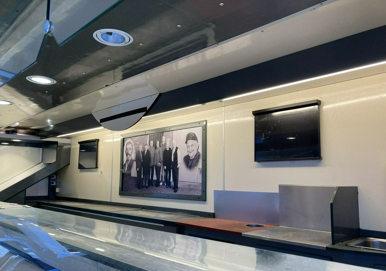 Prikolica za hrane Inna Inny Autosklep wędlin Gastronomiczny Food Truck Foodtruck sklep Borco: slika 14