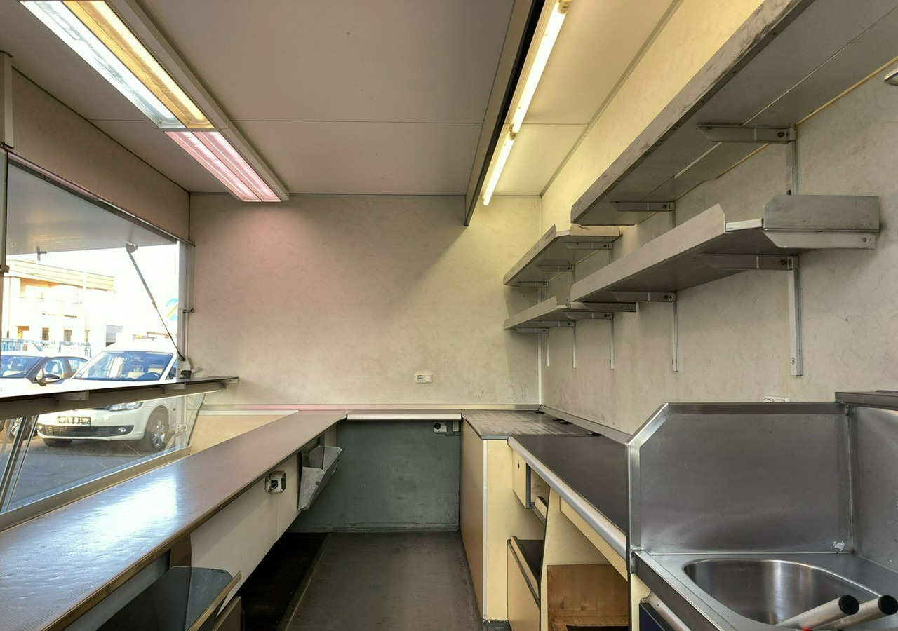 Inna Inny Przycze Autosklep wędli Gastronomiczna food truck foodtruck sklep 20 - Prikolica za hrane: slika 2 Inna Inny Przycze Autosklep wędli Gastronomiczna food truck foodtruck sklep 20 - Prikolica za hrane: slika 2