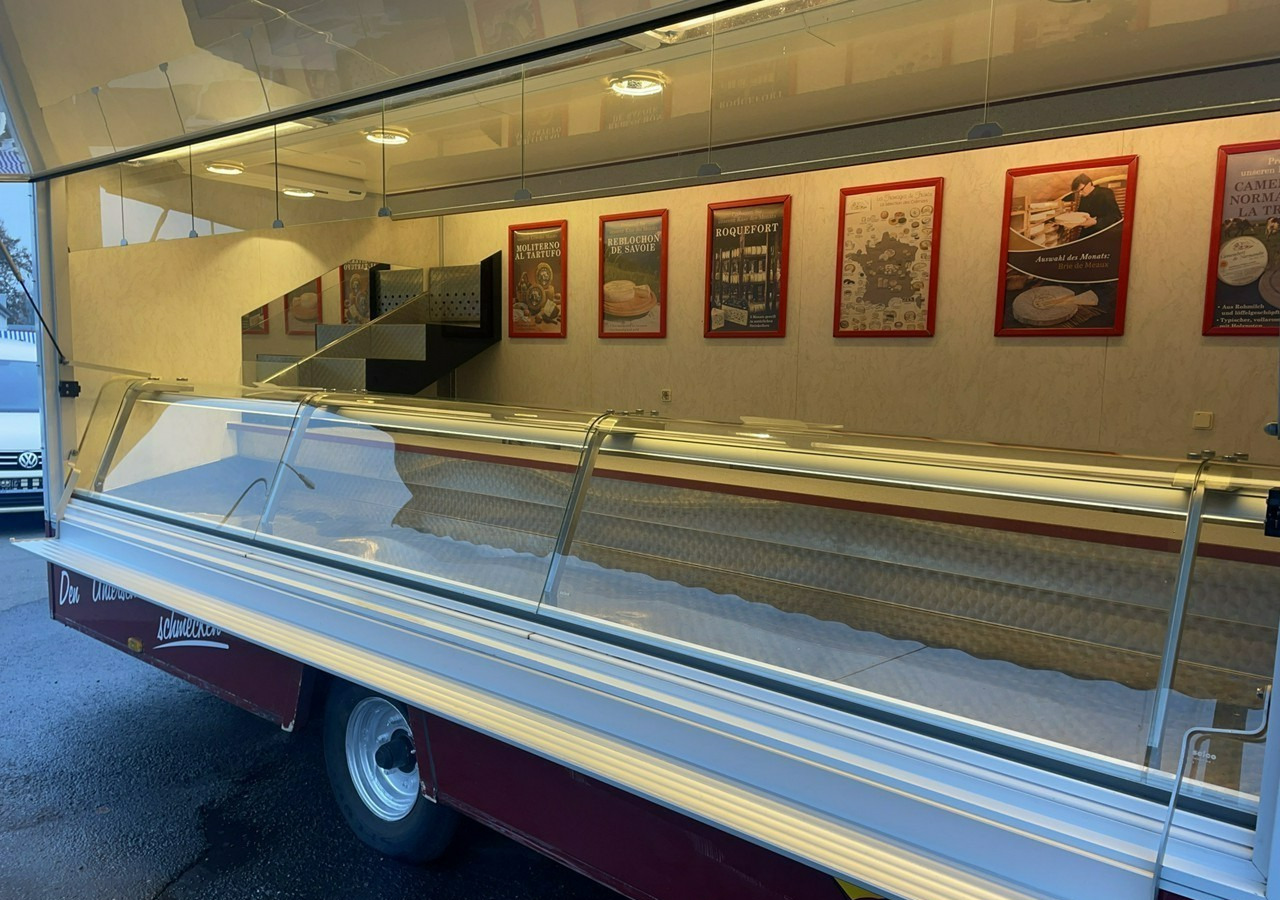 Inna Inny Przyczepa Gastronomiczna food truck foodtruck Autosklep Sklep bar - Prikolica za hrane: slika 3 Inna Inny Przyczepa Gastronomiczna food truck foodtruck Autosklep Sklep bar - Prikolica za hrane: slika 3