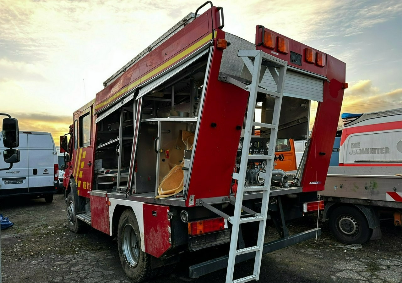 Mercedes-Benz Atego 918 Straż Pożarna 4X4 Wóz strażacki 2006 Atego 918 Straż Pożarna 4X4 Wóz strażacki 2006 - Vatrogasni kamion: slika 5 Mercedes-Benz Atego 918 Straż Pożarna 4X4 Wóz strażacki 2006 Atego 918 Straż Pożarna 4X4 Wóz strażacki 2006 - Vatrogasni kamion: slika 5