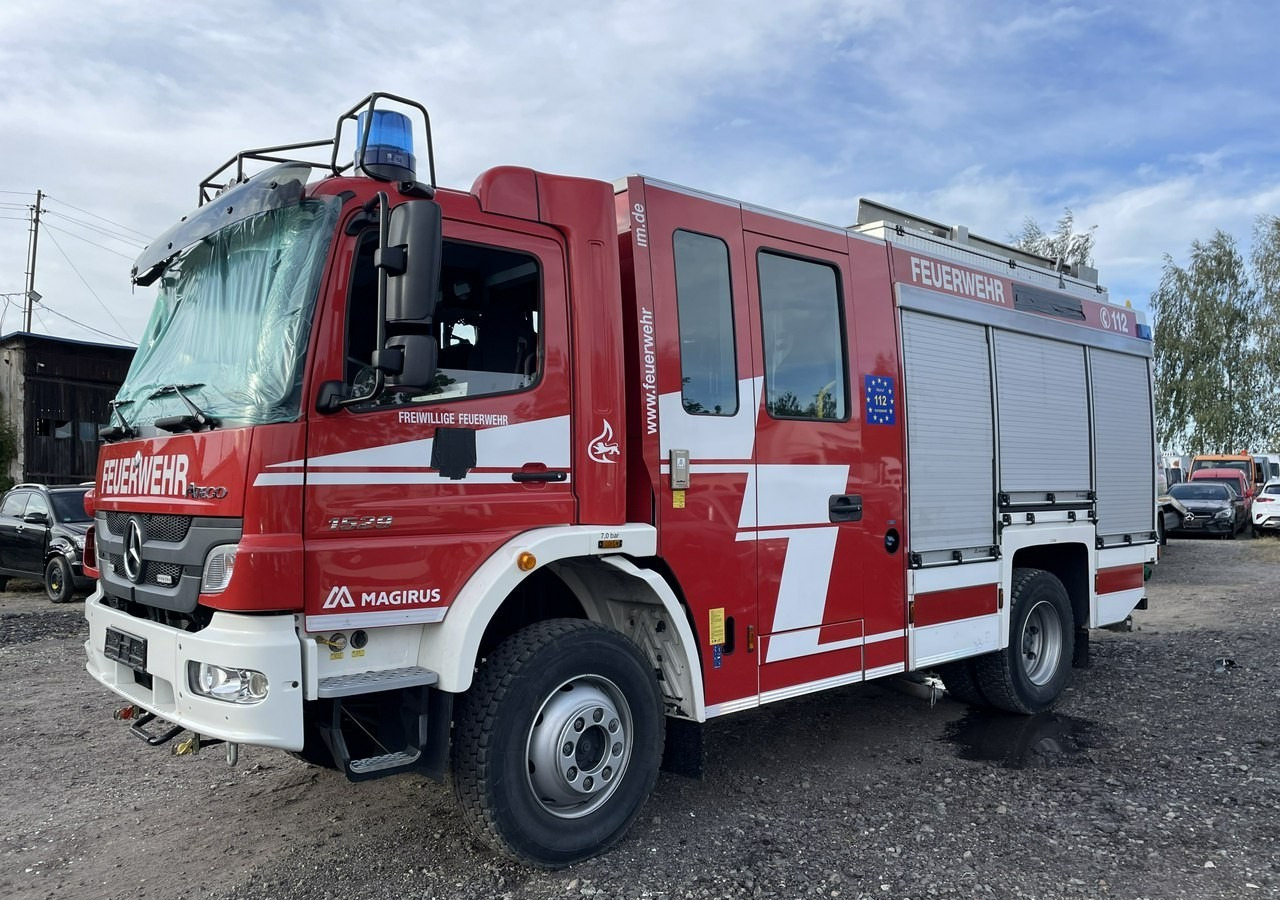 Mercedes-Benz Atego Mercedes Atego 1529 LF20 Straż Pożarna 4X4 Wóż Strażacki 6647km M201 - Vatrogasni kamion: slika 1 Mercedes-Benz Atego Mercedes Atego 1529 LF20 Straż Pożarna 4X4 Wóż Strażacki 6647km M201 - Vatrogasni kamion: slika 1