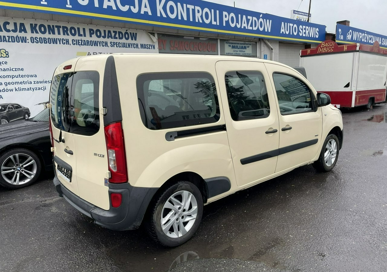 Mercedes-Benz Citan Citan Tourer Mercedes Citan 6-osob przewozu Niepełnosprawnych inwalida - Karavan: slika 4 Mercedes-Benz Citan Citan Tourer Mercedes Citan 6-osob przewozu Niepełnosprawnych inwalida - Karavan: slika 4