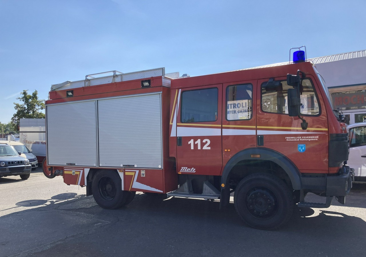 Mercedes-Benz Inny Mercedes-Benz Mercedes 1224 Straż Pożarna Gaśnicza 4X4 Metz 97 - Vatrogasni kamion: slika 4 Mercedes-Benz Inny Mercedes-Benz Mercedes 1224 Straż Pożarna Gaśnicza 4X4 Metz 97 - Vatrogasni kamion: slika 4