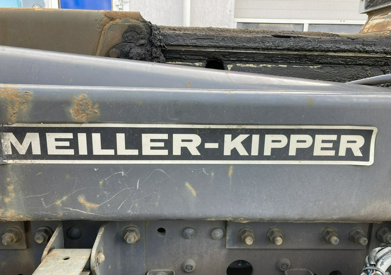 Kamion sa hidrauličnom kukom Mercedes-Benz Inny Mercedes-Benz Mercedes Axor 2543 Hakowiec bramowiec MEILLER-KIPPER Model 2009: slika 7