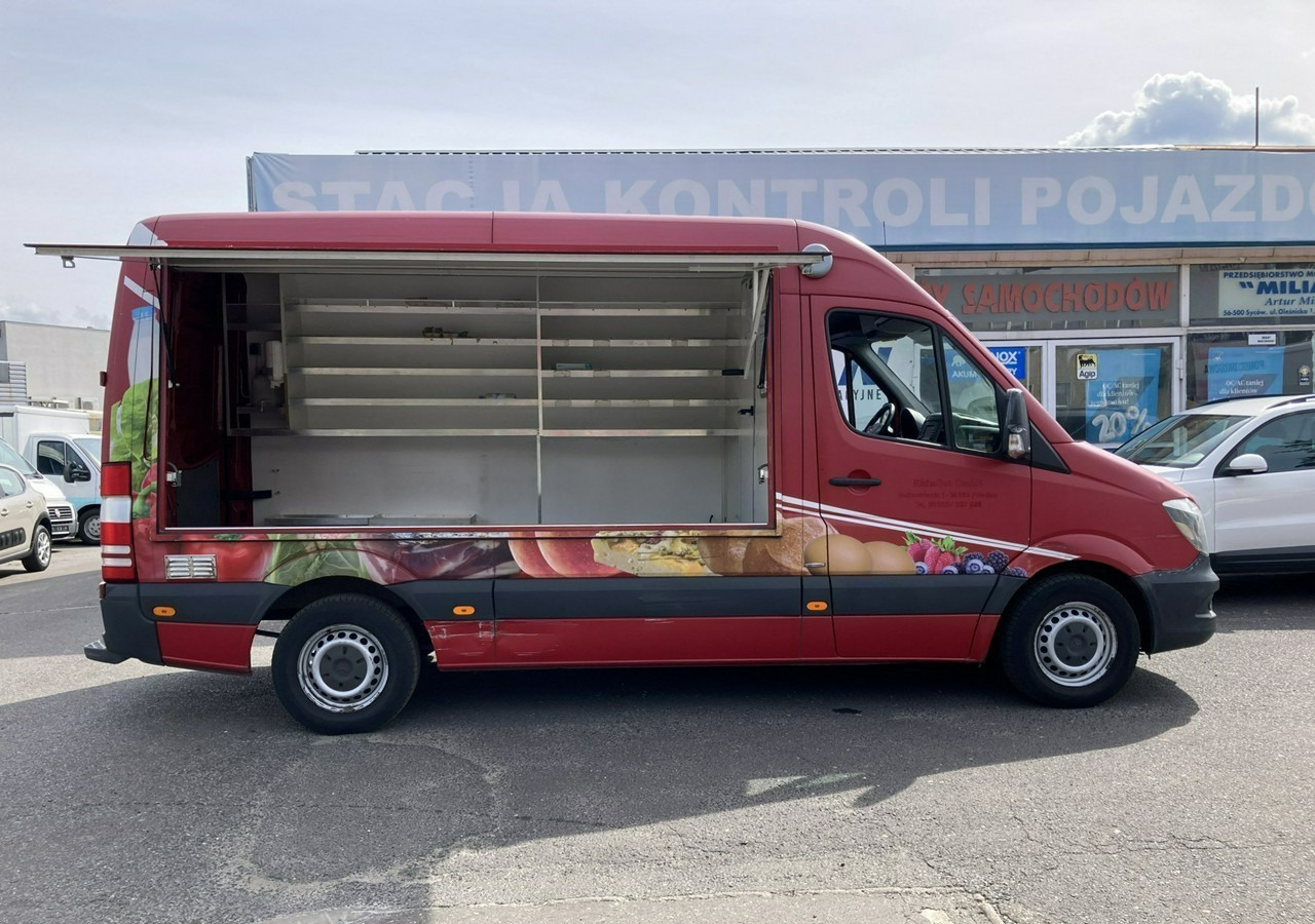 Mercedes-Benz Sprinter Autosklep pieczywa sklep Bar Gastronomiczny Food Truck Foodtruck 201 - Hrana kamion: slika 4 Mercedes-Benz Sprinter Autosklep pieczywa sklep Bar Gastronomiczny Food Truck Foodtruck 201 - Hrana kamion: slika 4