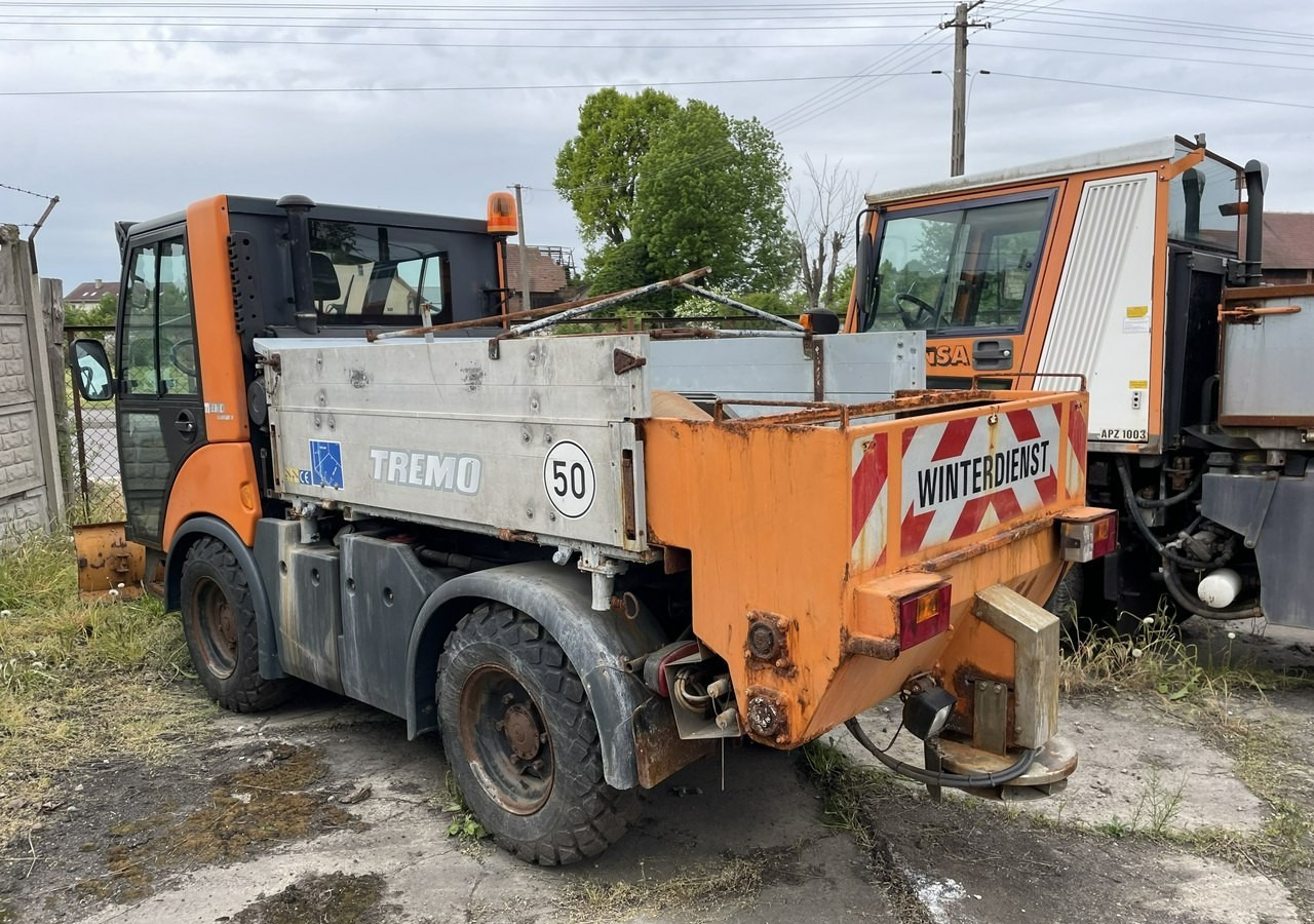 Multicar Inny Multicar Multicar 4X4 TREMO X56 Wywrotka odśnieżarka posypywarka odkurzacz - Istovarivač: slika 2 Multicar Inny Multicar Multicar 4X4 TREMO X56 Wywrotka odśnieżarka posypywarka odkurzacz - Istovarivač: slika 2