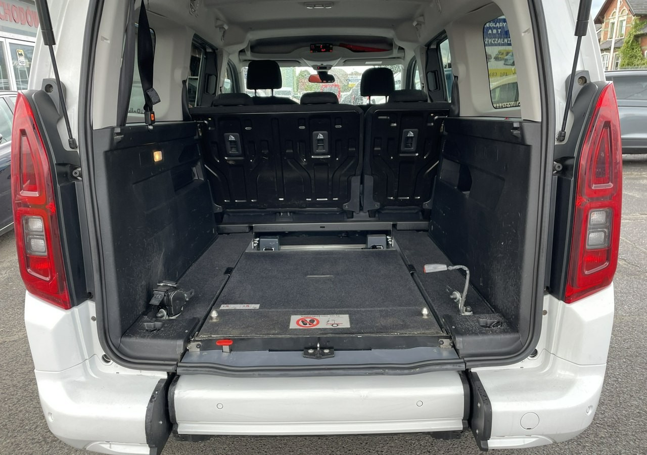 Opel Combo IV Combo Life Opel ComboLife Niepełnosprawnych inwalida rampa Bogate wy - Karavan: slika 2 Opel Combo IV Combo Life Opel ComboLife Niepełnosprawnych inwalida rampa Bogate wy - Karavan: slika 2