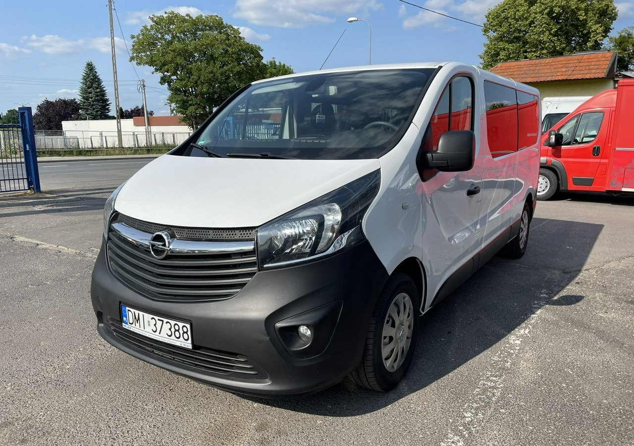 Opel Vivaro III Vivaro L2H1 LONG 1.6CDTI 121KM 2xKLIMA 9-osobowy 2019 Bezwypadkowy - Automobil: slika 4 Opel Vivaro III Vivaro L2H1 LONG 1.6CDTI 121KM 2xKLIMA 9-osobowy 2019 Bezwypadkowy - Automobil: slika 4