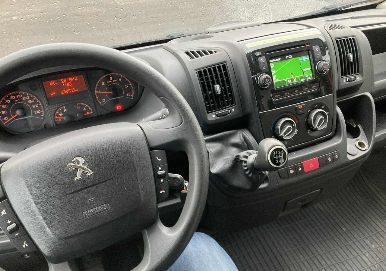 Hrana kamion Peugeot Boxer Autosklep pieczywa Gastronomiczny Food Truck Foodtruck sklep 2018: slika 14 Hrana kamion Peugeot Boxer Autosklep pieczywa Gastronomiczny Food Truck Foodtruck sklep 2018: slika 14