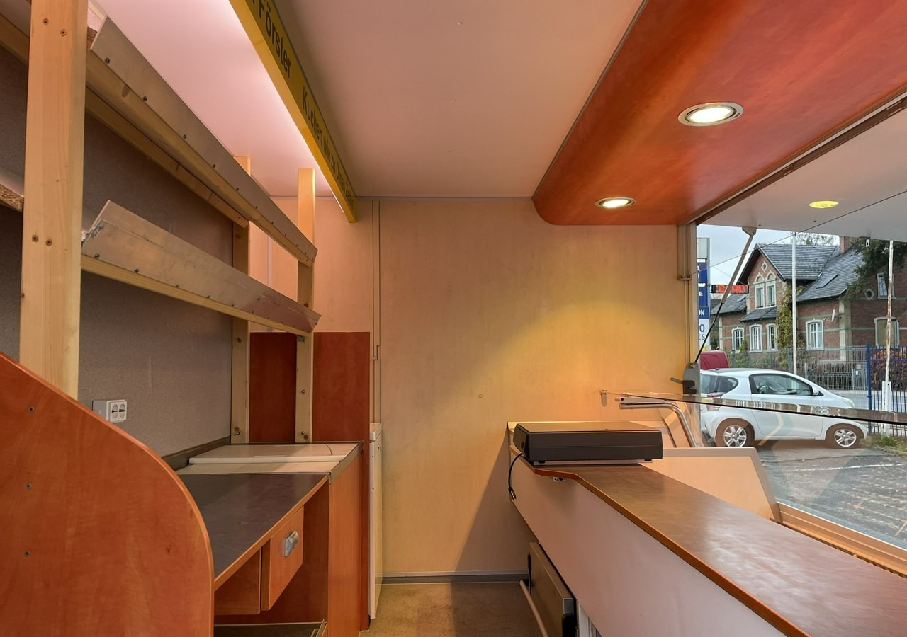 Renault Master Autosklep wędlin Gastronomiczny Food Truck Foodtruck Sklep Borco 200 - Hrana kamion: slika 5 Renault Master Autosklep wędlin Gastronomiczny Food Truck Foodtruck Sklep Borco 200 - Hrana kamion: slika 5