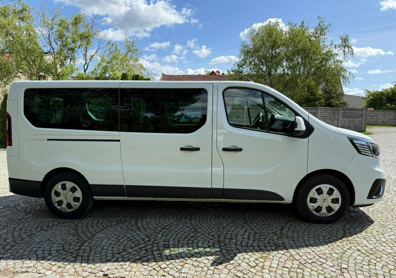 Renault Trafic III 2.0dci 110KM L2H1 LONG 9-osobowy 2xKlima Navi Kamera 2022 - Automobil: slika 4 Renault Trafic III 2.0dci 110KM L2H1 LONG 9-osobowy 2xKlima Navi Kamera 2022 - Automobil: slika 4