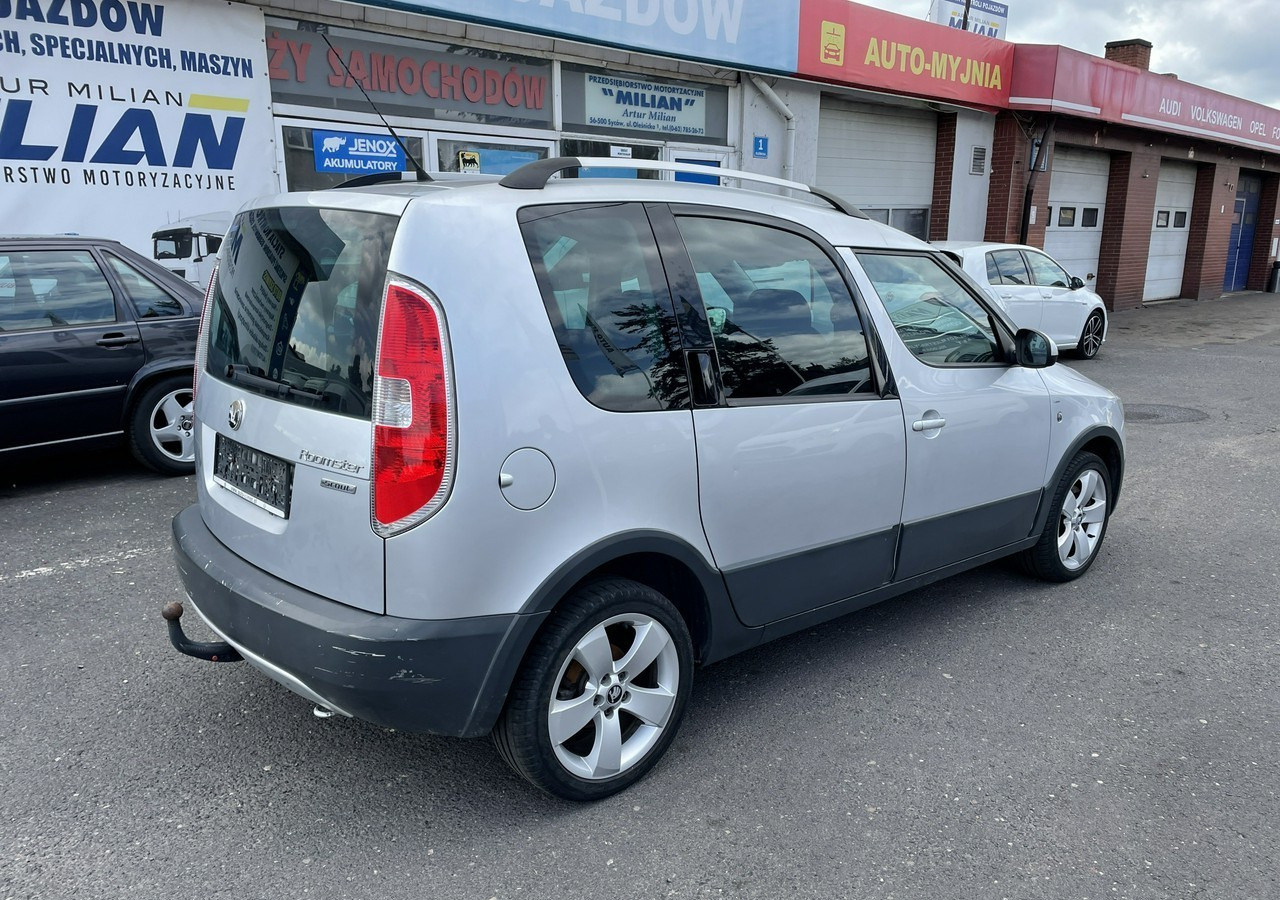 Skoda Roomster I Roomster Scout 1.6-16V Klima 2012 - Automobil: slika 4 Skoda Roomster I Roomster Scout 1.6-16V Klima 2012 - Automobil: slika 4