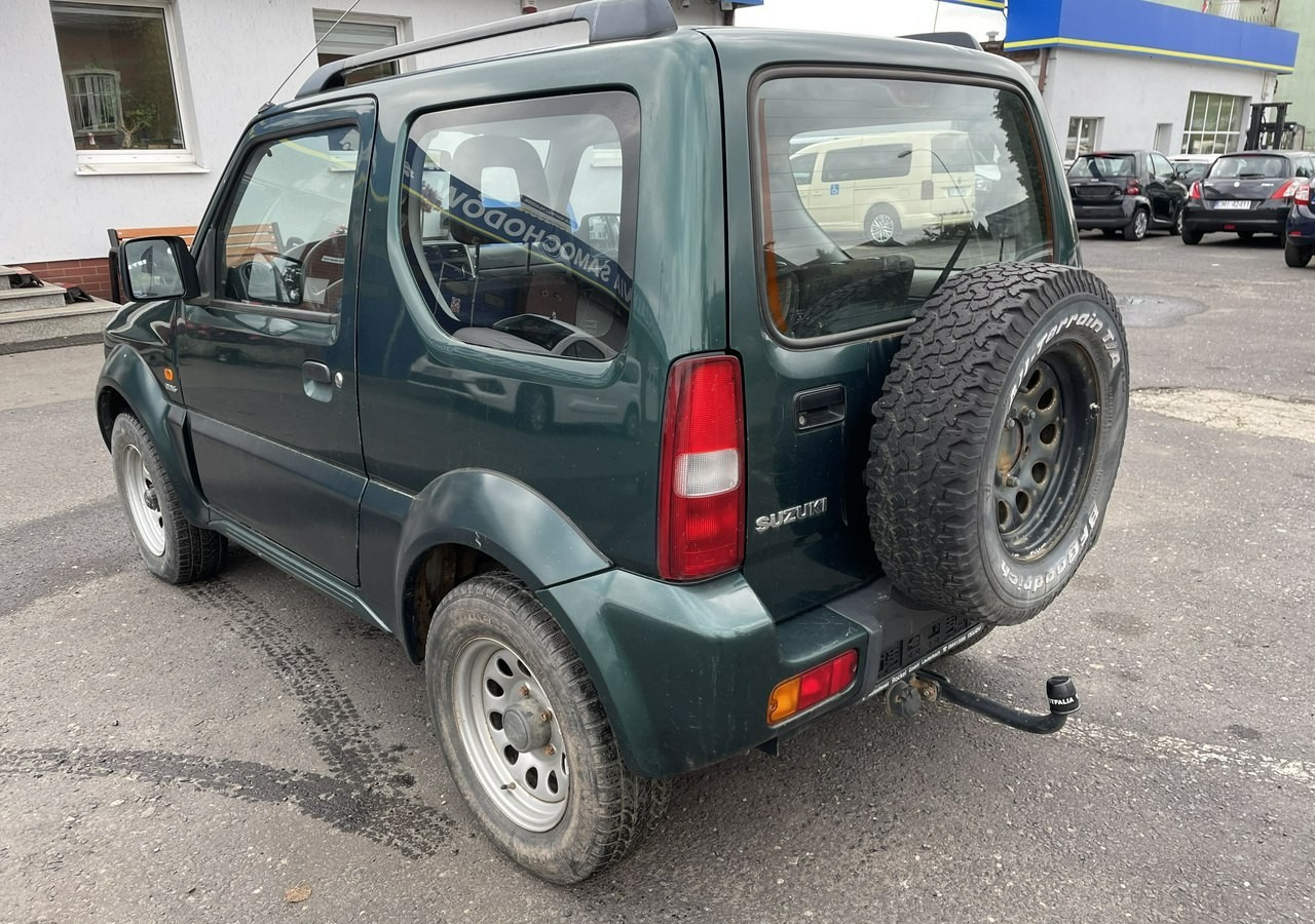 Suzuki Jimny Suzuki Jimny 1.5 Diesel 4X4 - SUV: slika 4 Suzuki Jimny Suzuki Jimny 1.5 Diesel 4X4 - SUV: slika 4
