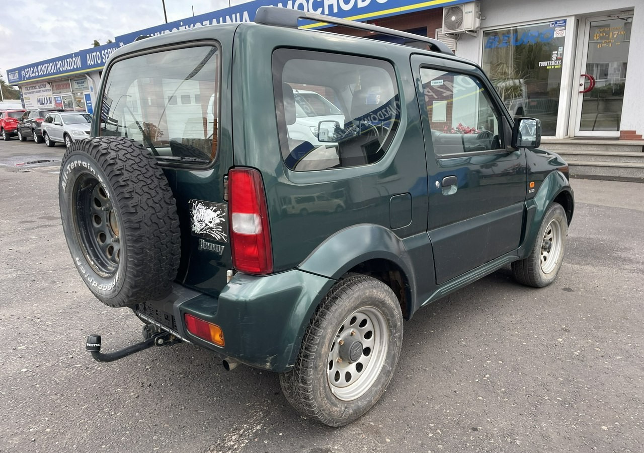 Suzuki Jimny Suzuki Jimny 1.5 Diesel 4X4 - SUV: slika 3 Suzuki Jimny Suzuki Jimny 1.5 Diesel 4X4 - SUV: slika 3