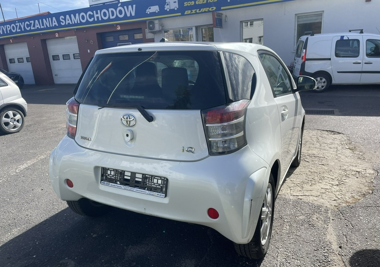 Toyota IQ Toyota iQ Klima - Hečbek: slika 3 Toyota IQ Toyota iQ Klima - Hečbek: slika 3