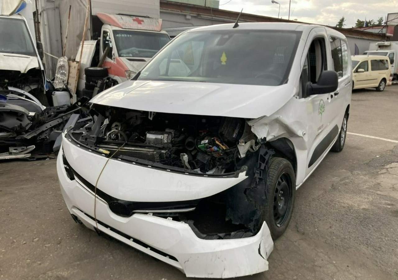Toyota Inny Toyota Toyota Proace City Maxi - 5 osob Automat Klima Salon PL Model 2021 - Furgon: slika 1 Toyota Inny Toyota Toyota Proace City Maxi - 5 osob Automat Klima Salon PL Model 2021 - Furgon: slika 1