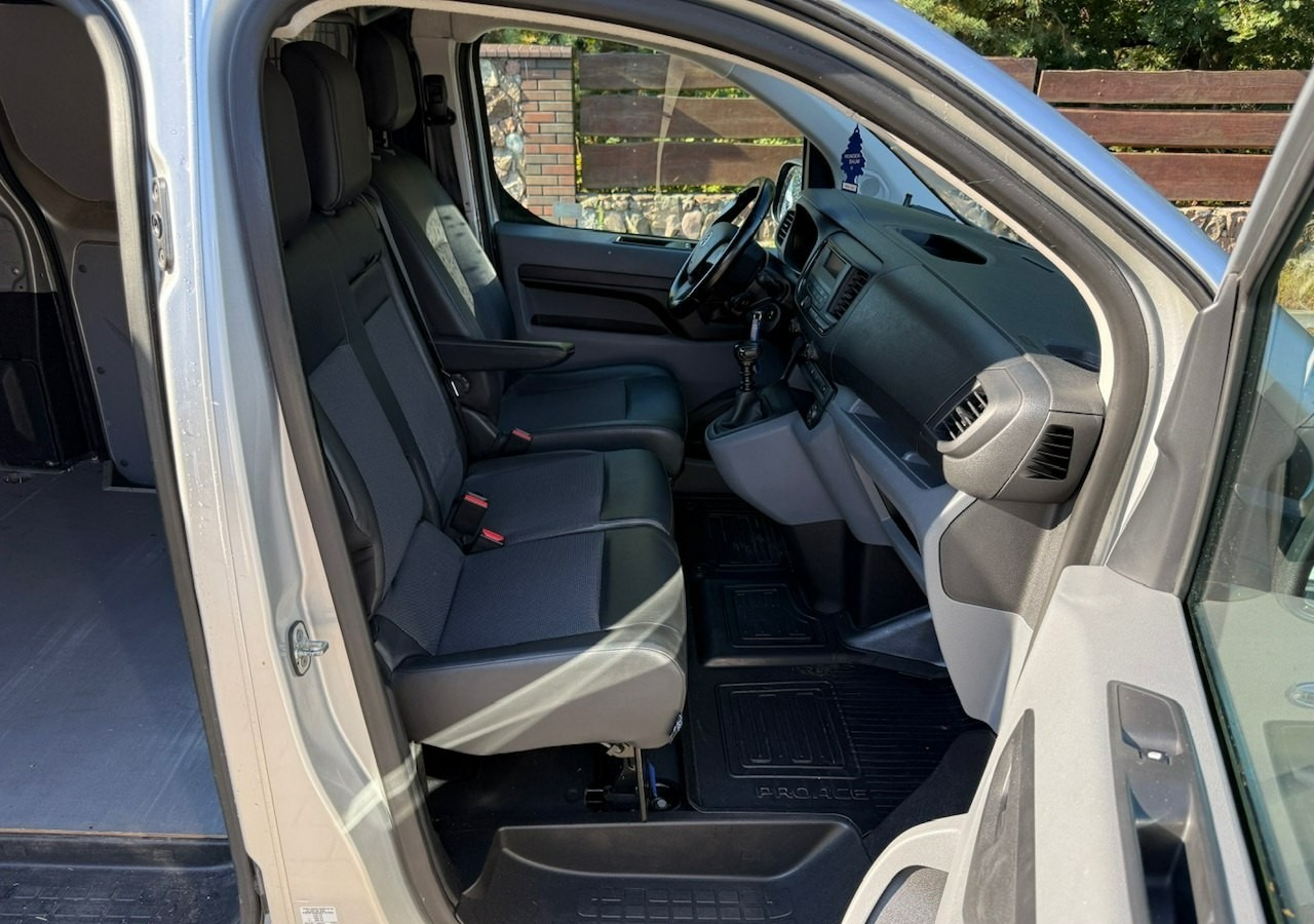 Furgon Toyota Proace Toyota ProAce 2.0-122KM Max -Long Klima 2x boczne drzwi Salon PL: slika 13