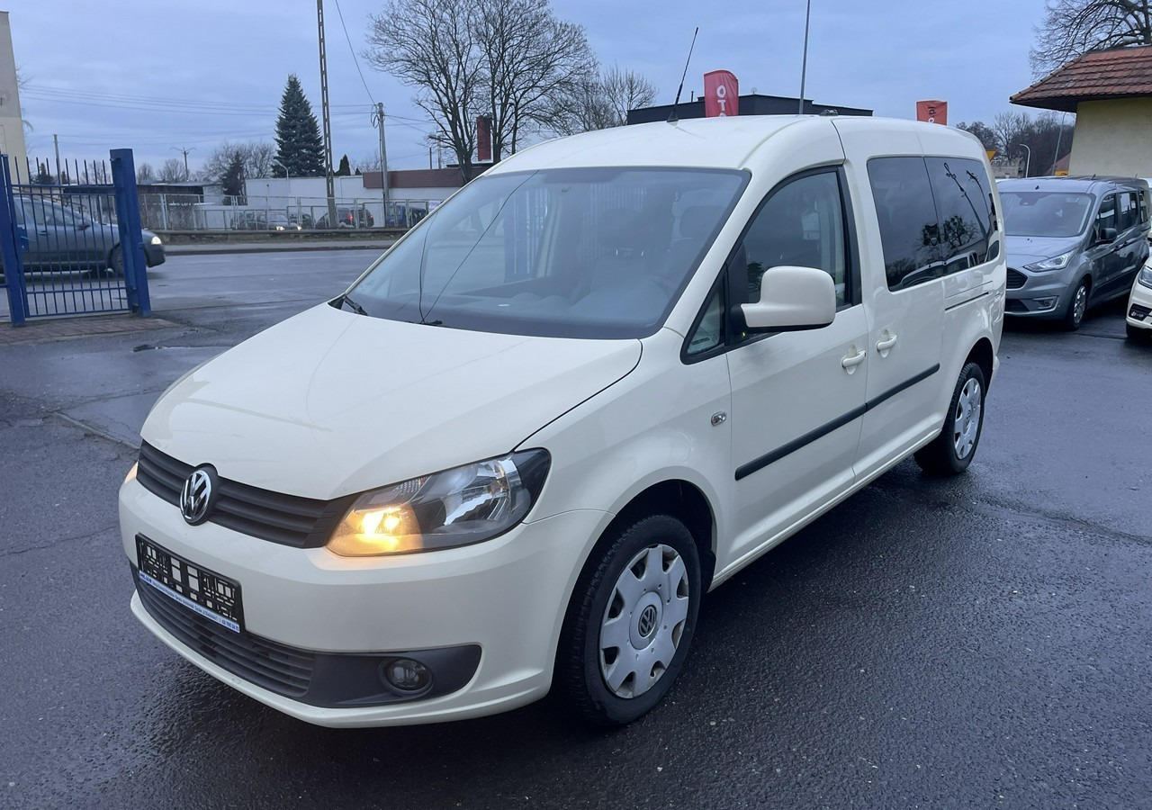 Volkswagen Caddy III Caddy 1.6 TDI dla Niepełnosprawnych inwalida rampa 2015 - Automobil: slika 2 Volkswagen Caddy III Caddy 1.6 TDI dla Niepełnosprawnych inwalida rampa 2015 - Automobil: slika 2