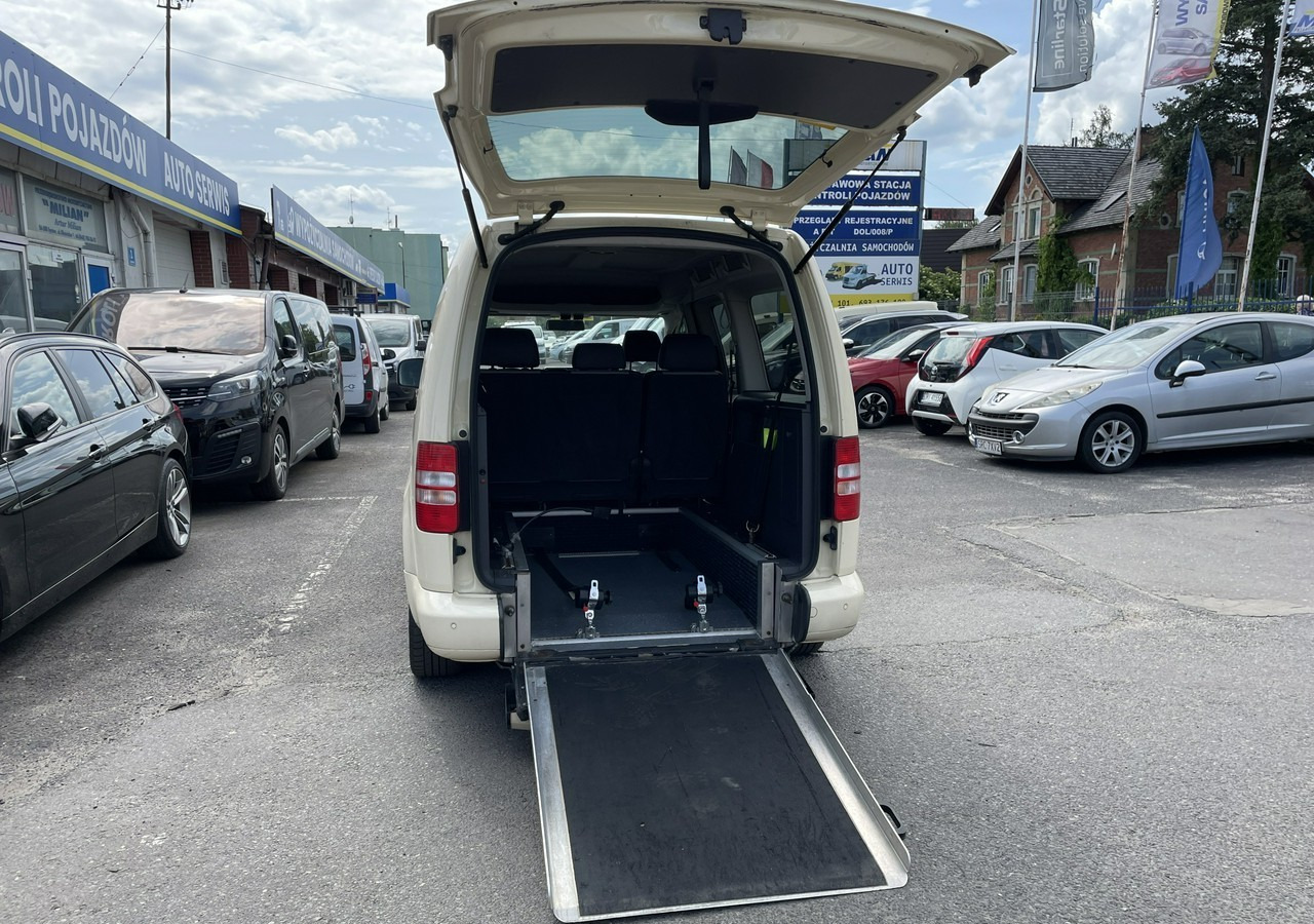 Volkswagen Caddy III Caddy 1.6 TDI dla Niepełnosprawnych inwalida rampa 2015 - Automobil: slika 2 Volkswagen Caddy III Caddy 1.6 TDI dla Niepełnosprawnych inwalida rampa 2015 - Automobil: slika 2