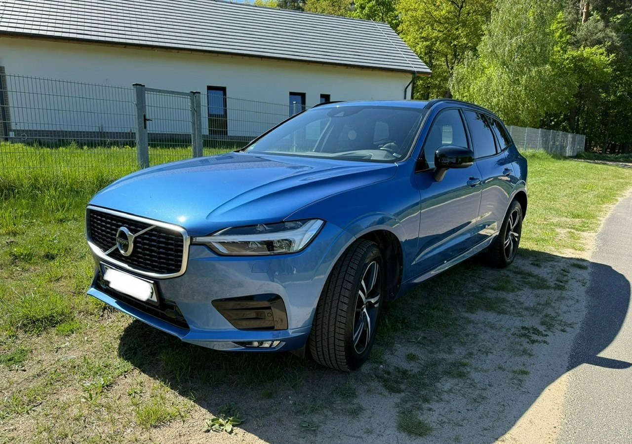 Volvo XC60 II XC60 R-design 2.0D5 235KM Automat Navi Kamery360 Panorama HAK Harman - SUV: slika 5 Volvo XC60 II XC60 R-design 2.0D5 235KM Automat Navi Kamery360 Panorama HAK Harman - SUV: slika 5