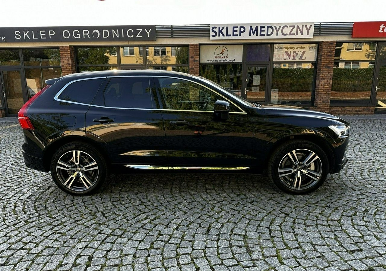 Volvo XC60 II XC60 Recharge Hybryda Plug-in 2.0T8 390KM Inscription Faktura Vat 23 - SUV: slika 2 Volvo XC60 II XC60 Recharge Hybryda Plug-in 2.0T8 390KM Inscription Faktura Vat 23 - SUV: slika 2