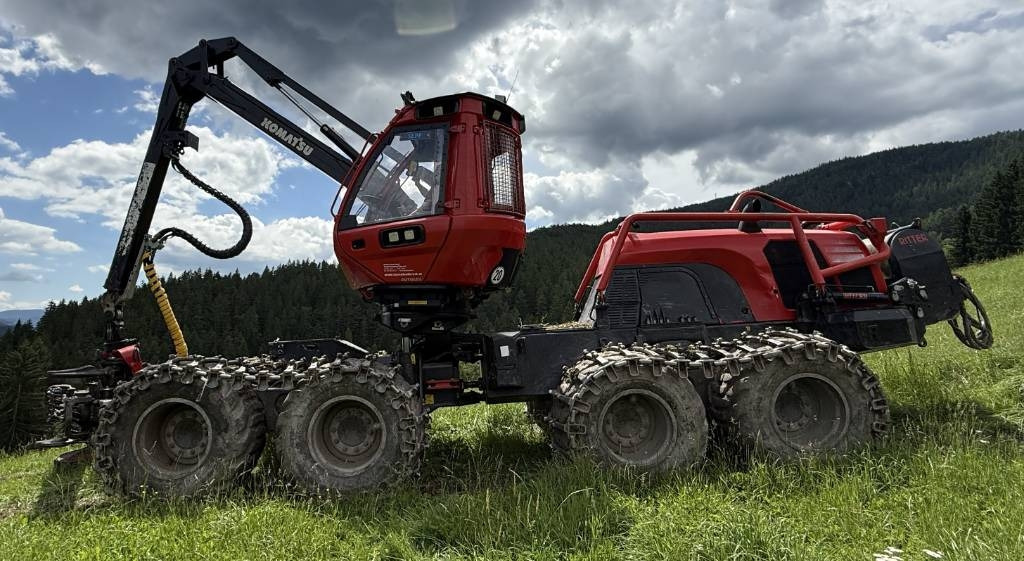 Komatsu 931XC - Kombajn za šumarstvo: slika 1 Komatsu 931XC - Kombajn za šumarstvo: slika 1