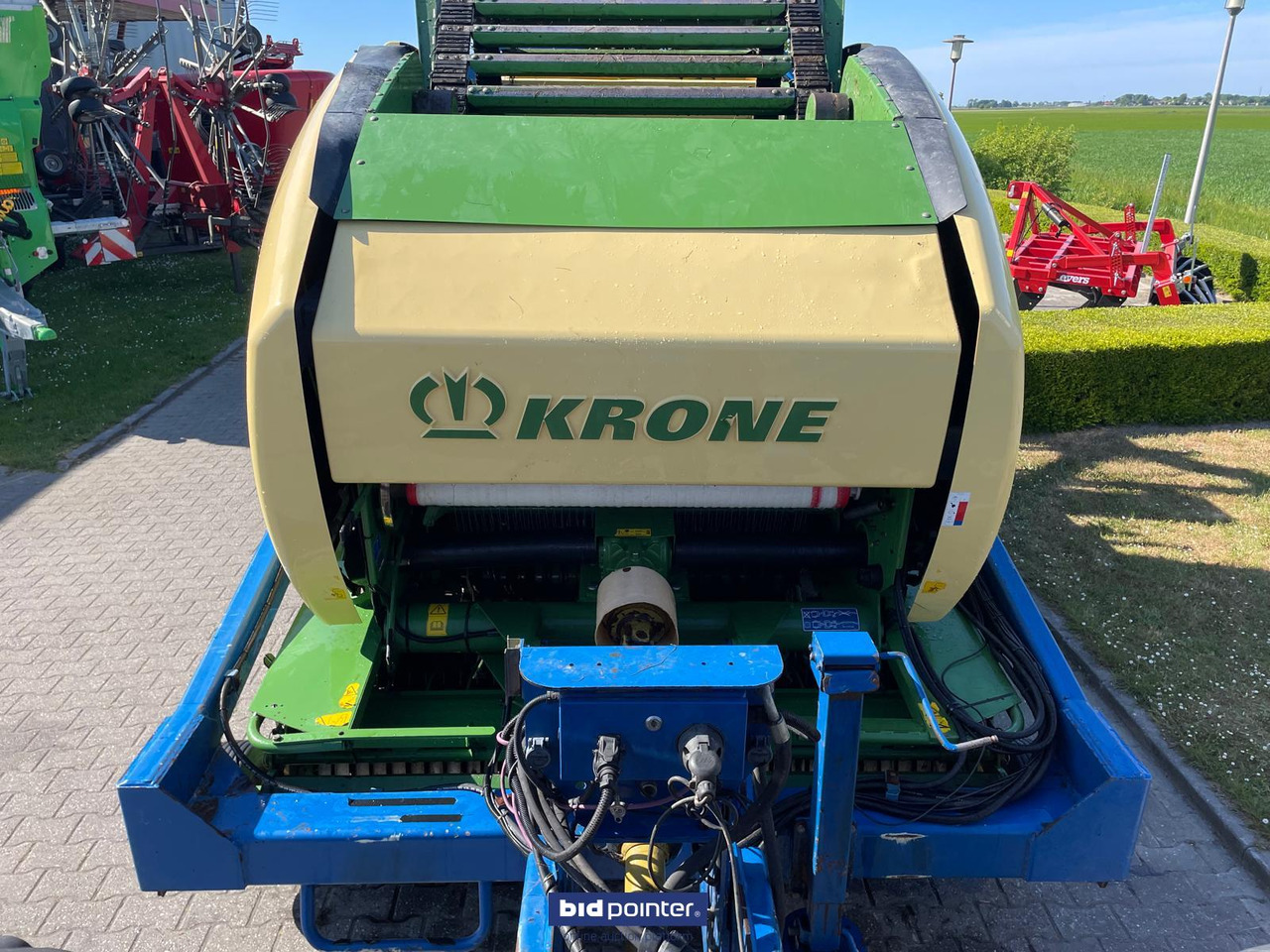 Krone Comprima F 155 XC - Balirka za okrugle bale: slika 2 Krone Comprima F 155 XC - Balirka za okrugle bale: slika 2