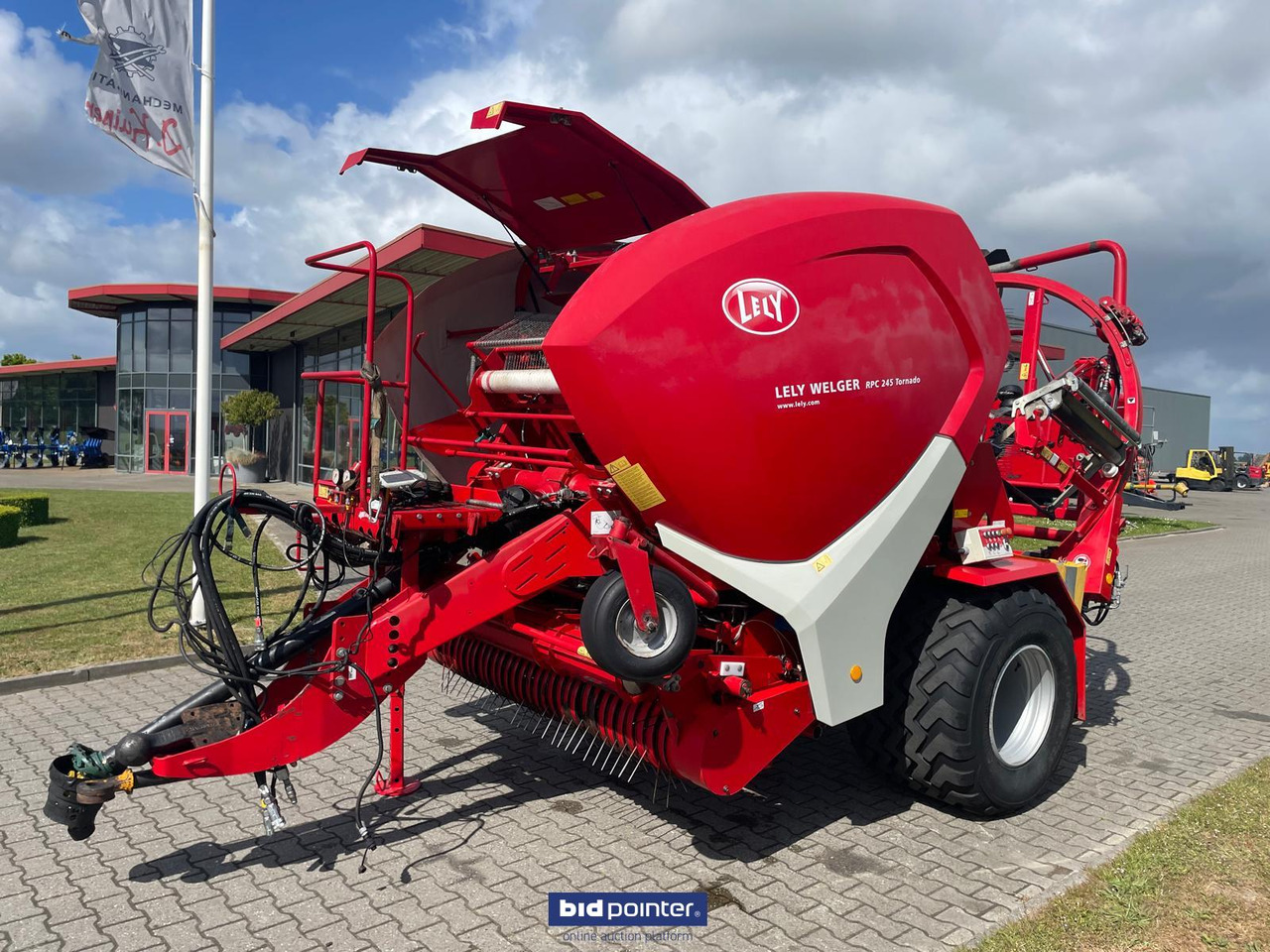 Lely Welger RPC 245 Tornado - Balirka za okrugle bale: slika 1 Lely Welger RPC 245 Tornado - Balirka za okrugle bale: slika 1