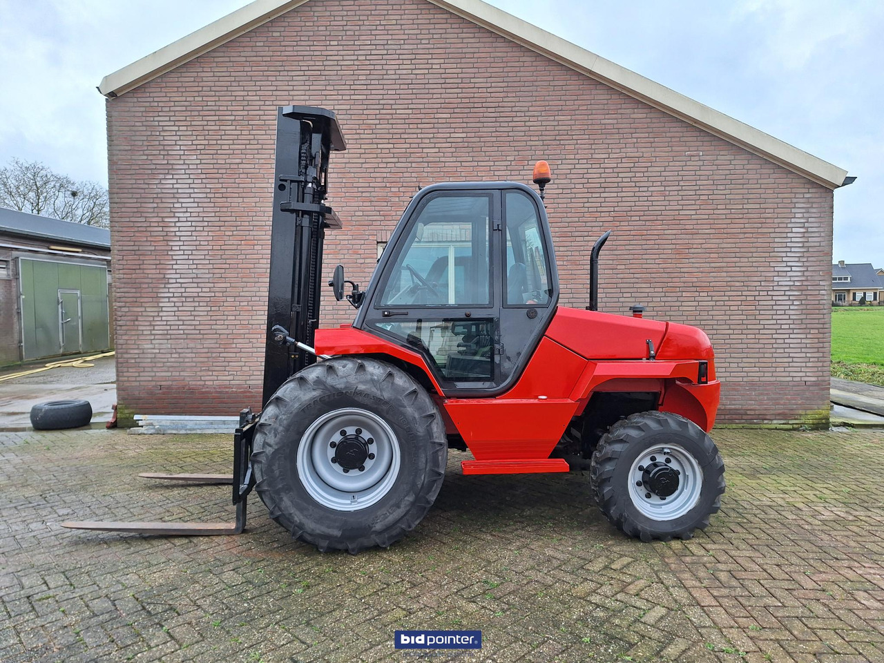 Manitou 30-4 4x4 - Dizel viljuškar: slika 2 Manitou 30-4 4x4 - Dizel viljuškar: slika 2