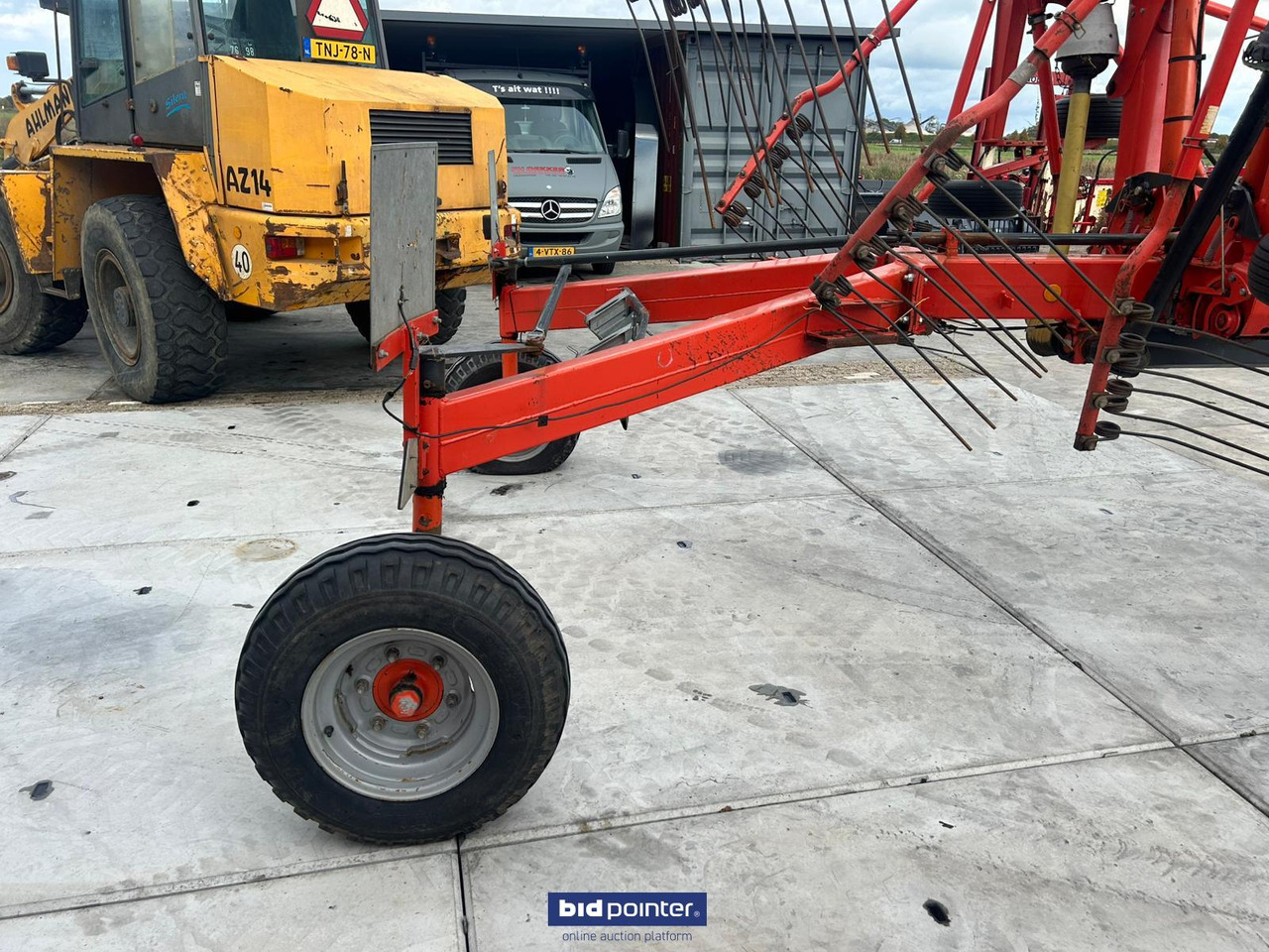 Prevrtač/ Grabuljač kuhn GA8121: slika 6 Prevrtač/ Grabuljač kuhn GA8121: slika 6