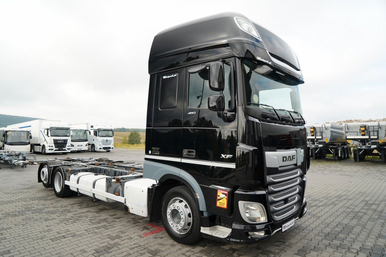 DAF XF 480 / BDF / 6X2 / SSC / I-PARK COOL / OŚ POD - Kamion za prevoz kontejnera/ Kamion sa promenjivim sandukom: slika 4 DAF XF 480 / BDF / 6X2 / SSC / I-PARK COOL / OŚ POD - Kamion za prevoz kontejnera/ Kamion sa promenjivim sandukom: slika 4