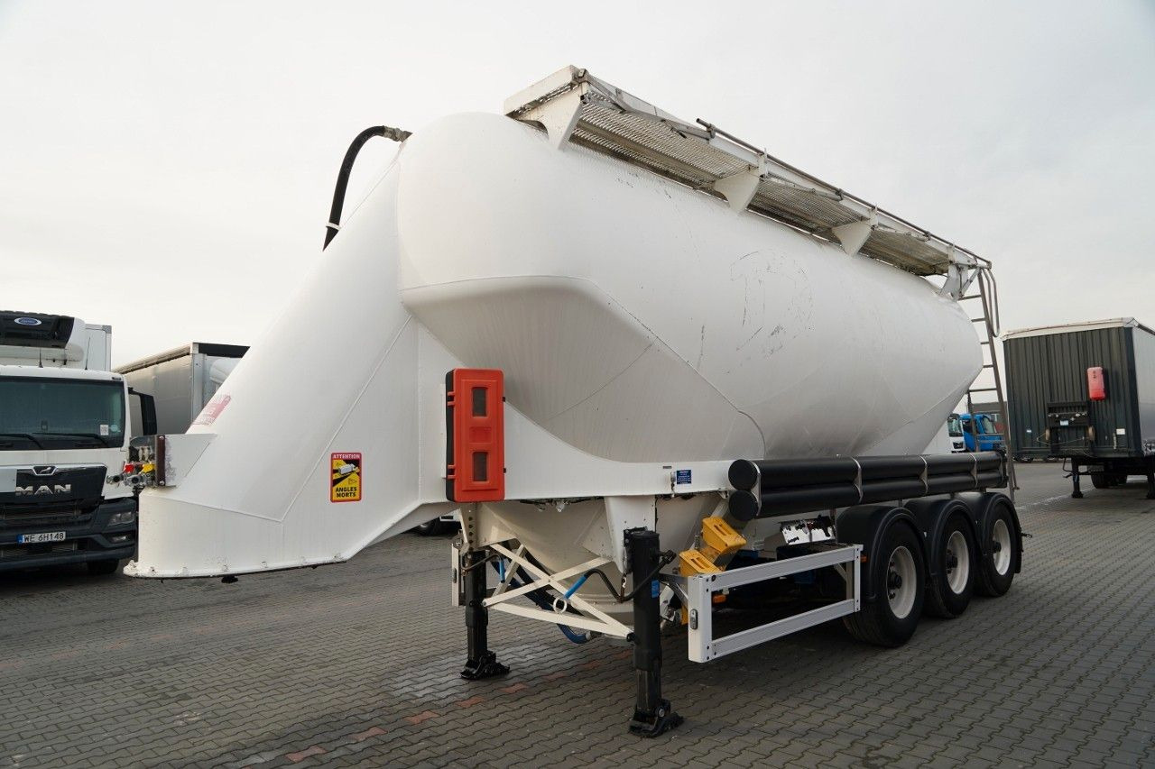 Feldbinder CEMENTONACZEPA / 3 KOMORY / 37 000 L / SILOS / - Silo cisterna: slika 1 Feldbinder CEMENTONACZEPA / 3 KOMORY / 37 000 L / SILOS / - Silo cisterna: slika 1