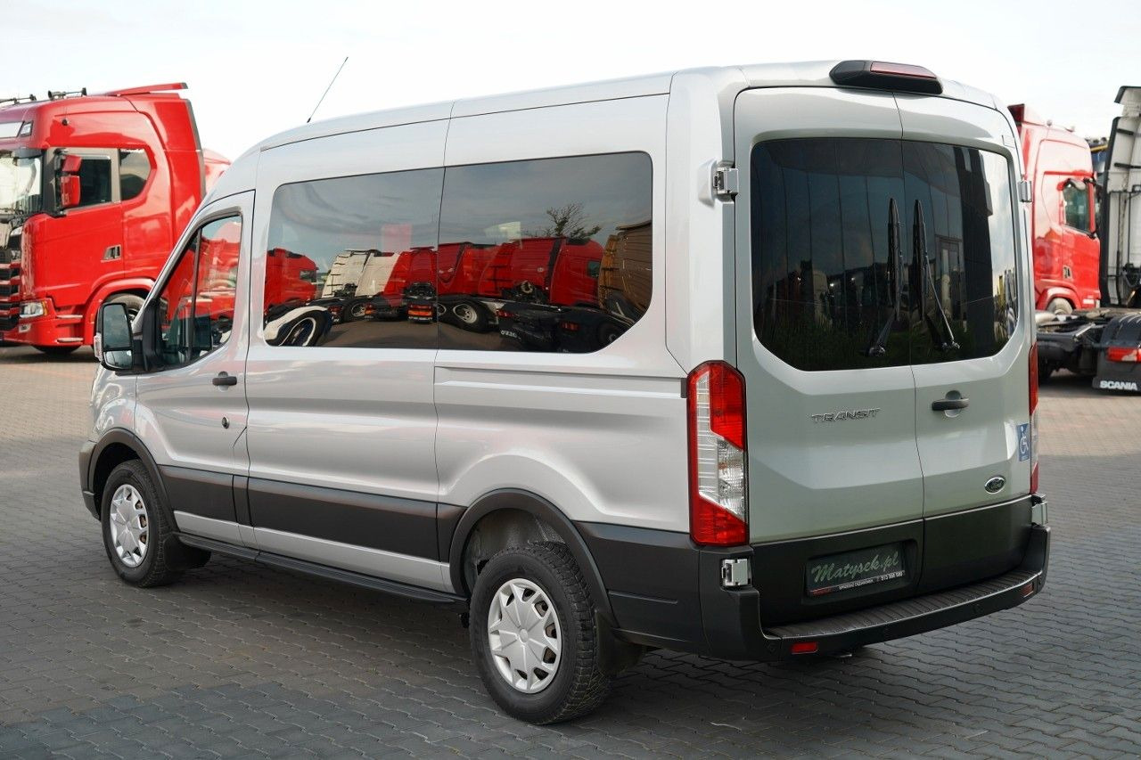 Putnički kombi Ford TRANSIT / 6 miejsc + Najazd na wózek / Dla osób: slika 7