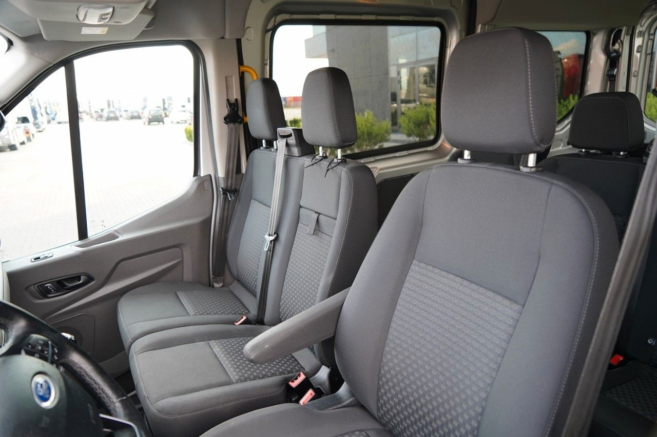 Putnički kombi Ford TRANSIT / 6 miejsc + Najazd na wózek / Dla osób: slika 14