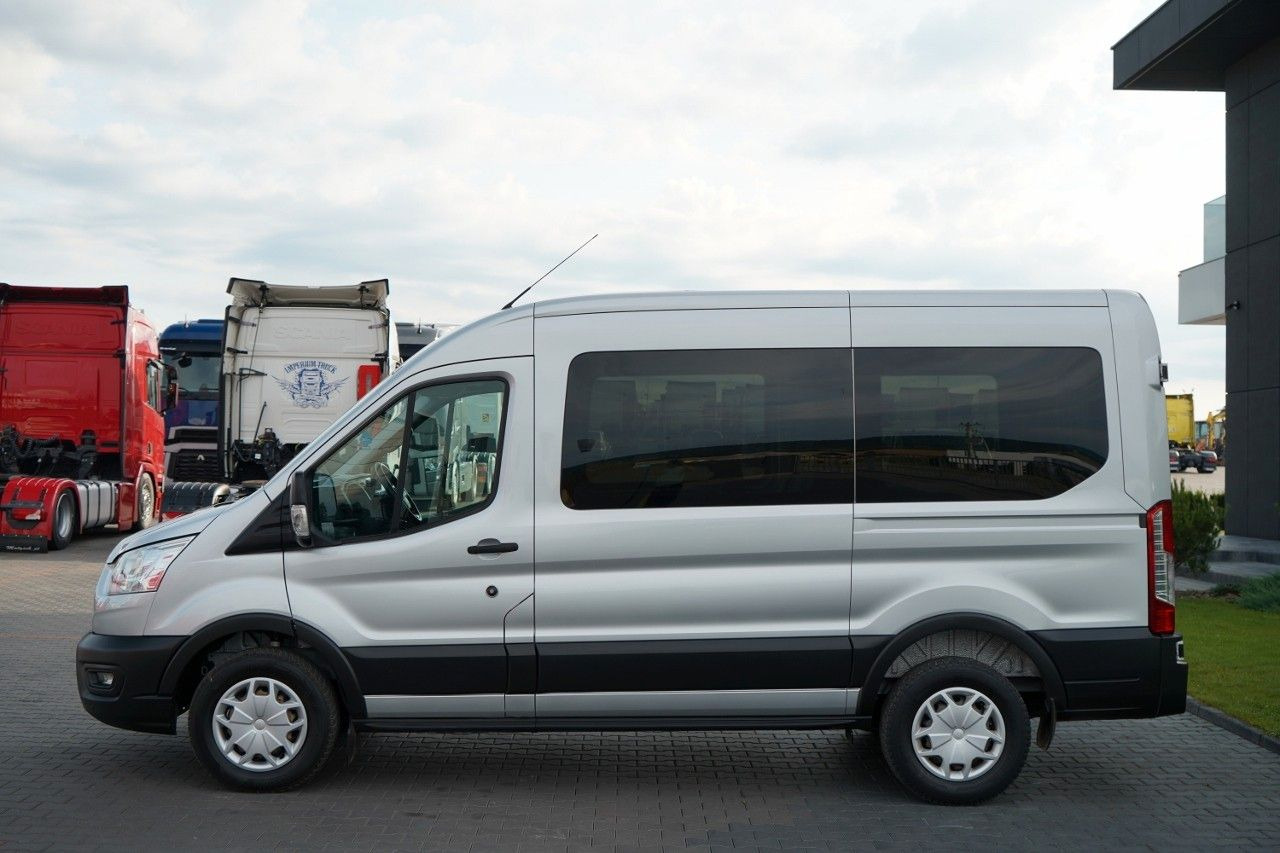 Putnički kombi Ford TRANSIT / 6 miejsc + Najazd na wózek / Dla osób: slika 6