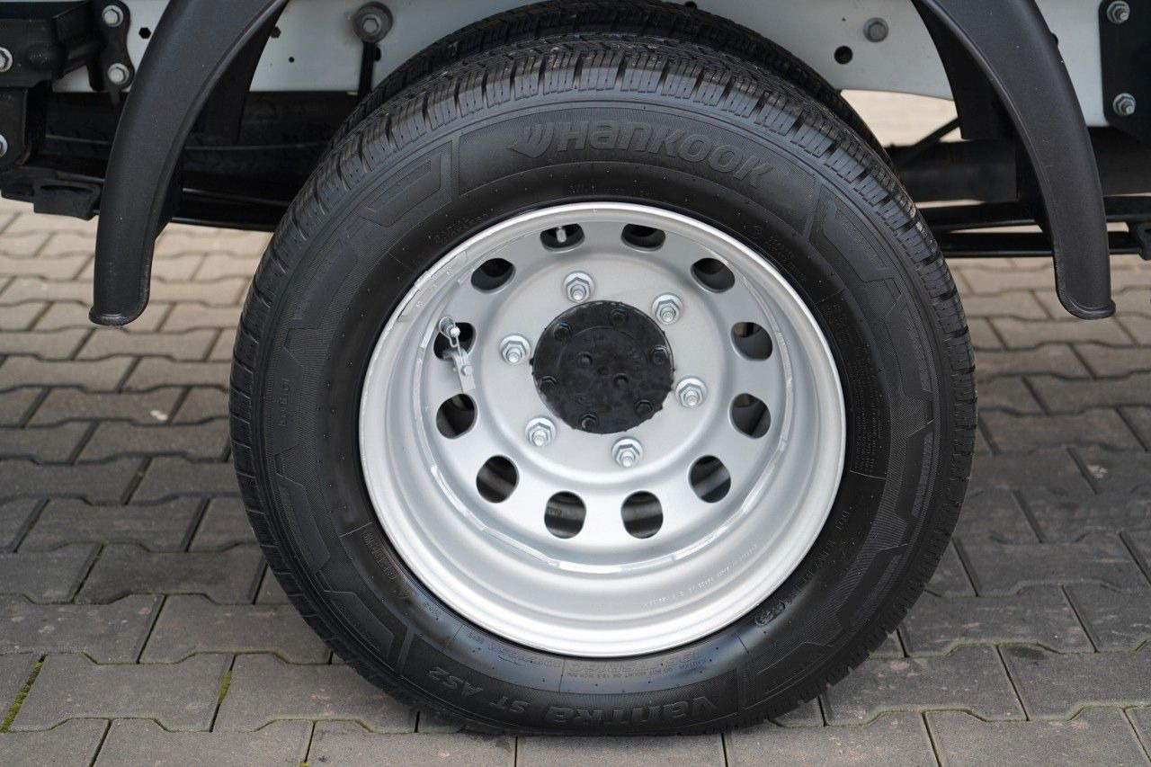 Dostavno vozilo hladnjača Ford TRANSIT / KONTENER - 4,2 M / WINDA DHOLLANDIA: slika 18 Dostavno vozilo hladnjača Ford TRANSIT / KONTENER - 4,2 M / WINDA DHOLLANDIA: slika 18