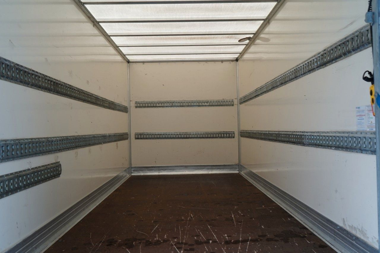 Dostavno vozilo hladnjača Ford TRANSIT / KONTENER - 4,2 M / WINDA DHOLLANDIA: slika 23 Dostavno vozilo hladnjača Ford TRANSIT / KONTENER - 4,2 M / WINDA DHOLLANDIA: slika 23