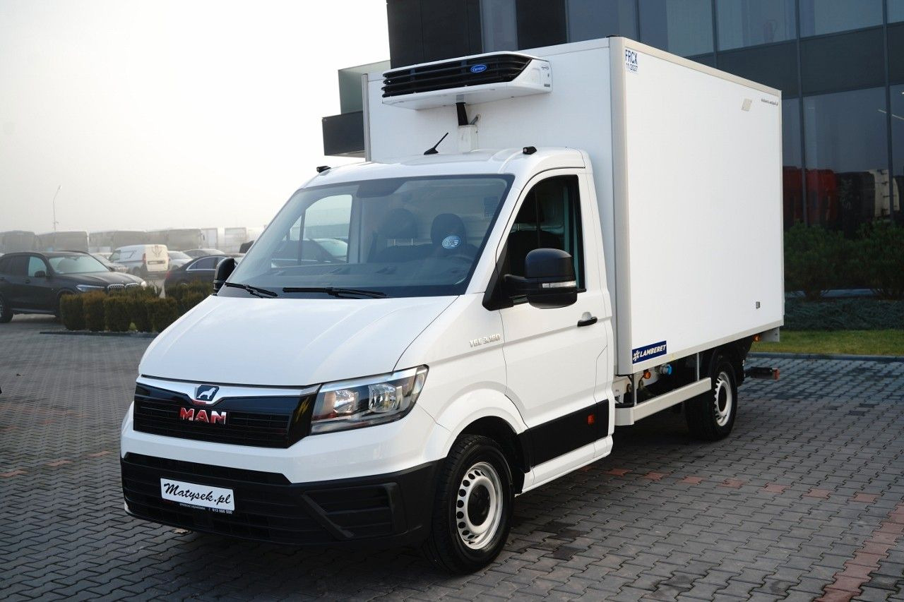 MAN TGE 3.180 / CHŁODNIA / AGREGAT CARRIER XARIOS 35 - Dostavno vozilo hladnjača: slika 4 MAN TGE 3.180 / CHŁODNIA / AGREGAT CARRIER XARIOS 35 - Dostavno vozilo hladnjača: slika 4