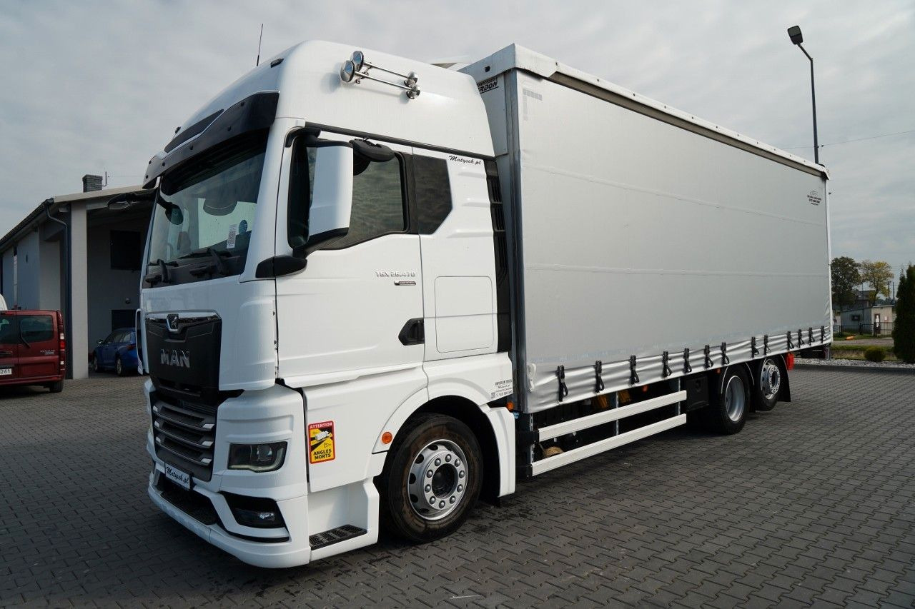 MAN TGX 26.470 / 6x2 / FIRANKA / SOLÓWKA / 6x2 / 12 - Kamion sa ceradom: slika 2 MAN TGX 26.470 / 6x2 / FIRANKA / SOLÓWKA / 6x2 / 12 - Kamion sa ceradom: slika 2