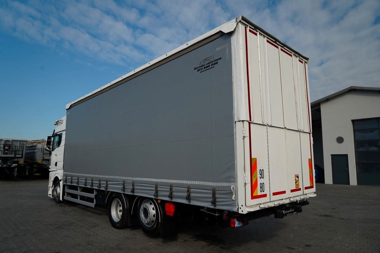 MAN TGX 26.470 / 6x2 / FIRANKA / SOLÓWKA / 6x2 / 12 - Kamion sa ceradom: slika 4 MAN TGX 26.470 / 6x2 / FIRANKA / SOLÓWKA / 6x2 / 12 - Kamion sa ceradom: slika 4