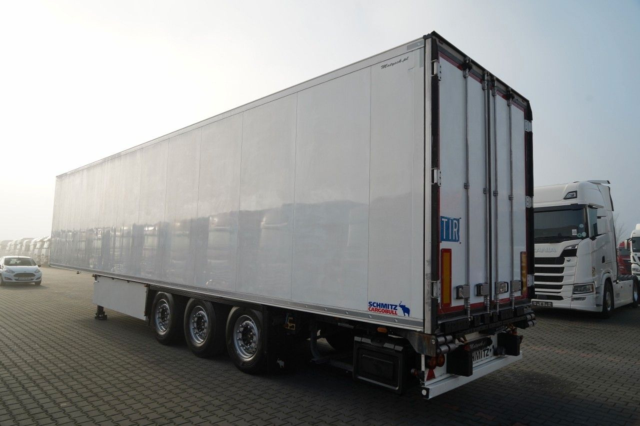 Schmitz Cargobull / CHŁODNIA / THERMO KING SLX 300 / HAKÓWKA / OŚ - Poluprikolica hladnjače: slika 3 Schmitz Cargobull / CHŁODNIA / THERMO KING SLX 300 / HAKÓWKA / OŚ - Poluprikolica hladnjače: slika 3