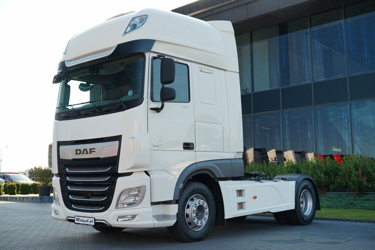 DAF XF 480 / 2021 ROK / SSC / OPONY 100 % / I PARK-C - Tegljač: slika 2 DAF XF 480 / 2021 ROK / SSC / OPONY 100 % / I PARK-C - Tegljač: slika 2