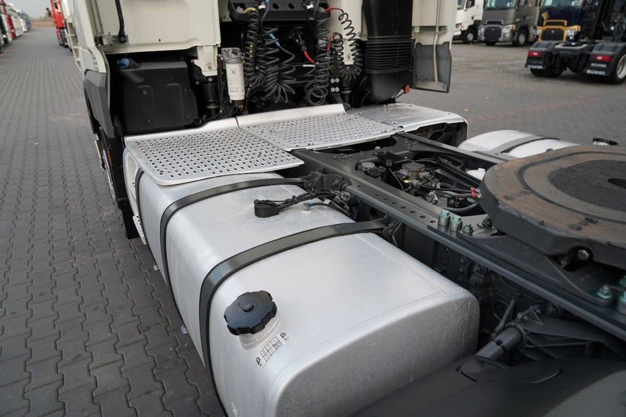 Tegljač DAF XF 480 / SUPER SPACE CAB / 2021 ROK: slika 13 Tegljač DAF XF 480 / SUPER SPACE CAB / 2021 ROK: slika 13