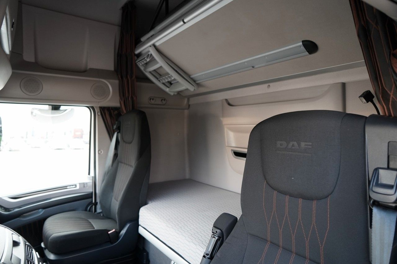 Tegljač DAF XF 480 / SUPER SPACE CAB / 2021 ROK: slika 25 Tegljač DAF XF 480 / SUPER SPACE CAB / 2021 ROK: slika 25