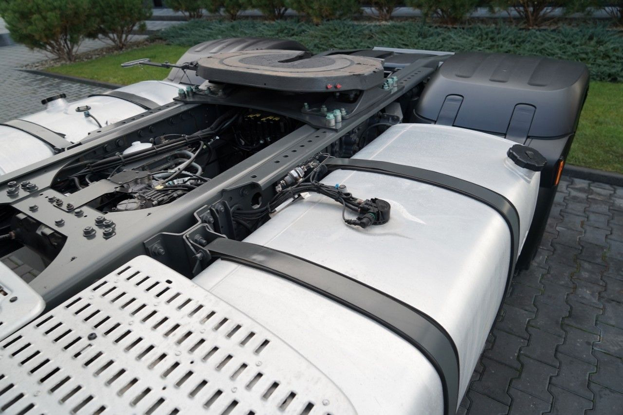 Tegljač DAF XF 480 / SUPER SPACE CAB / 2021 ROK: slika 12 Tegljač DAF XF 480 / SUPER SPACE CAB / 2021 ROK: slika 12