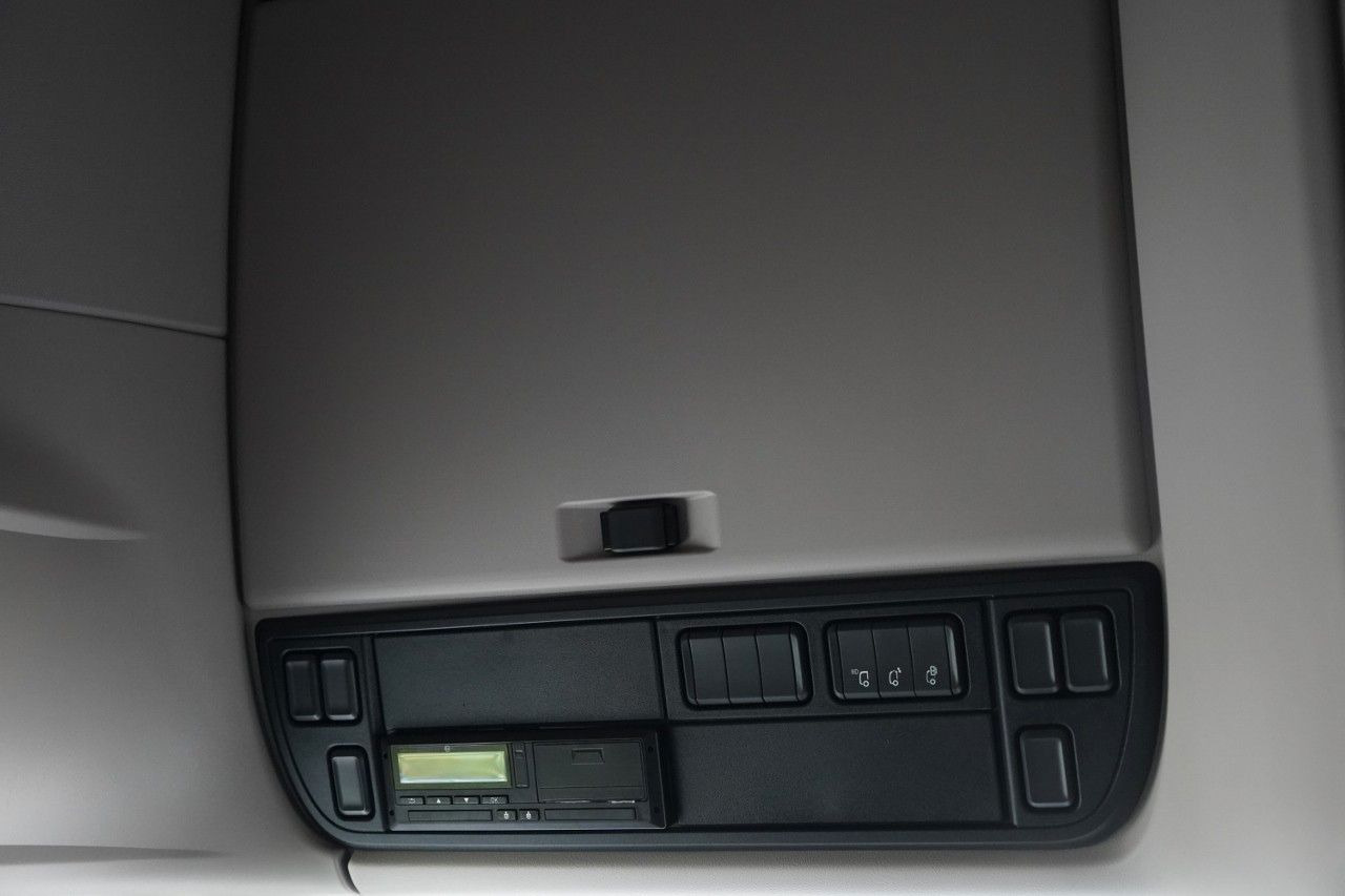 Tegljač DAF XF 480 / SUPER SPACE CAB / 2021 ROK: slika 32 Tegljač DAF XF 480 / SUPER SPACE CAB / 2021 ROK: slika 32