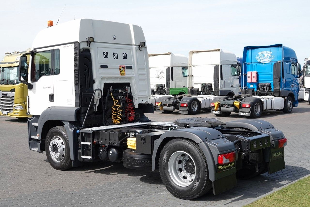 MAN TGX 18.440 / XLX / OPONY 100% / EURO 6 - Tegljač: slika 4 MAN TGX 18.440 / XLX / OPONY 100% / EURO 6 - Tegljač: slika 4