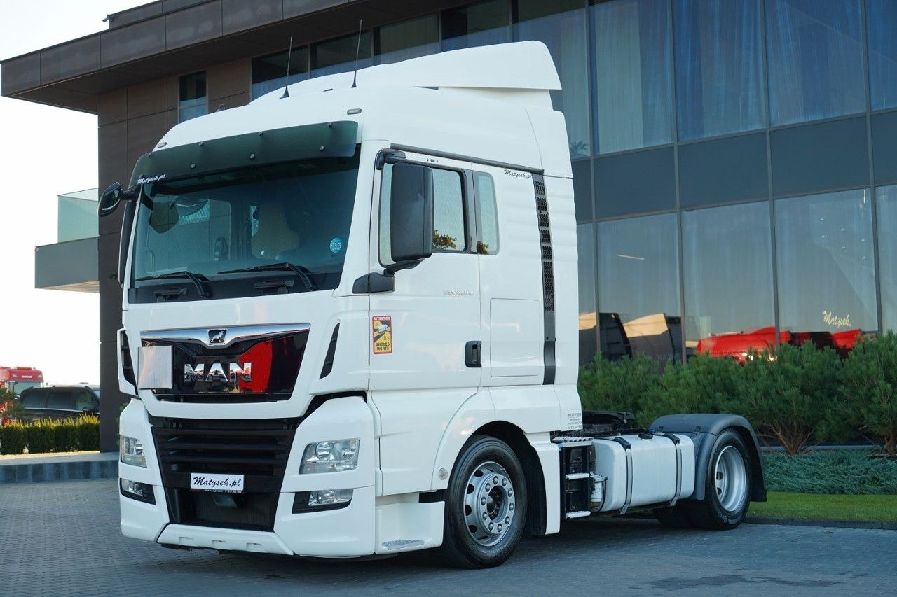 MAN TGX 18. 460 / MEGA / LOWDECK / REGULOWANE SIODŁO - Tegljač: slika 1 MAN TGX 18. 460 / MEGA / LOWDECK / REGULOWANE SIODŁO - Tegljač: slika 1