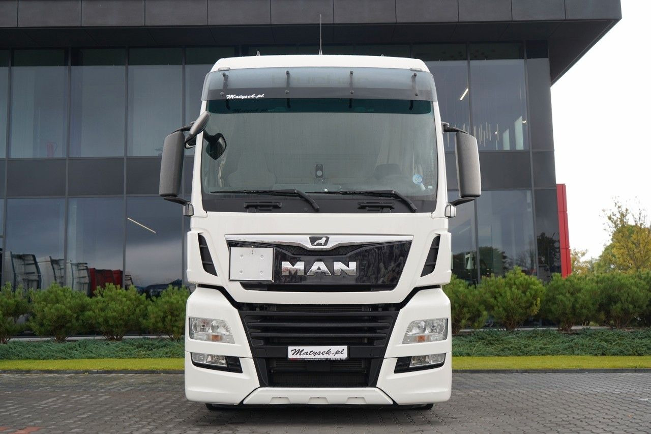 MAN TGX 18.470 / LOW DECK / MEGA / REGULOWANE SIODŁO - Tegljač: slika 2 MAN TGX 18.470 / LOW DECK / MEGA / REGULOWANE SIODŁO - Tegljač: slika 2