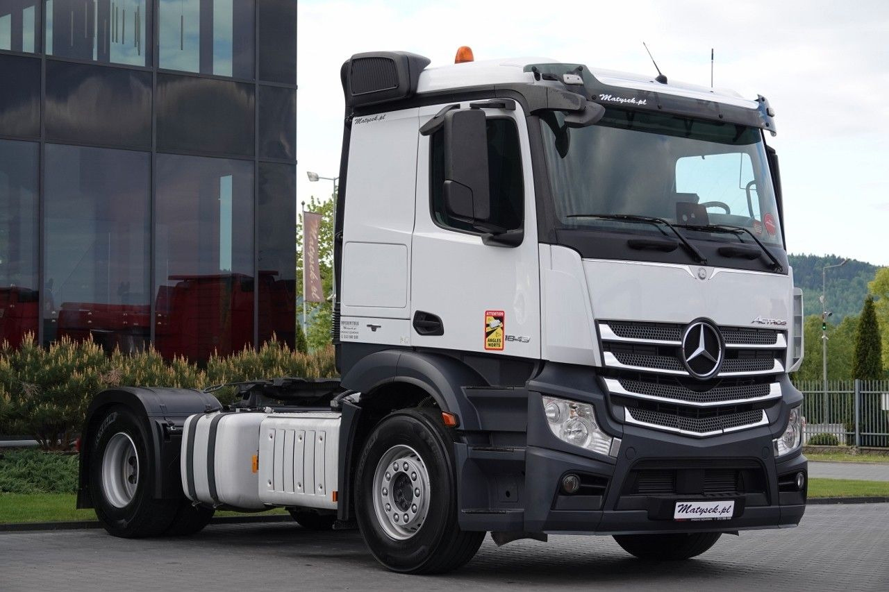 Mercedes-Benz ACTROS 1843 / RETARDER / HYDRAULIKA / NISKA KABI Mercedes-Benz ACTROS 1843 / RETARDER / HYDRAULIKA / NISKA KABI - Tegljač: slika 1 Mercedes-Benz ACTROS 1843 / RETARDER / HYDRAULIKA / NISKA KABI Mercedes-Benz ACTROS 1843 / RETARDER / HYDRAULIKA / NISKA KABI - Tegljač: slika 1
